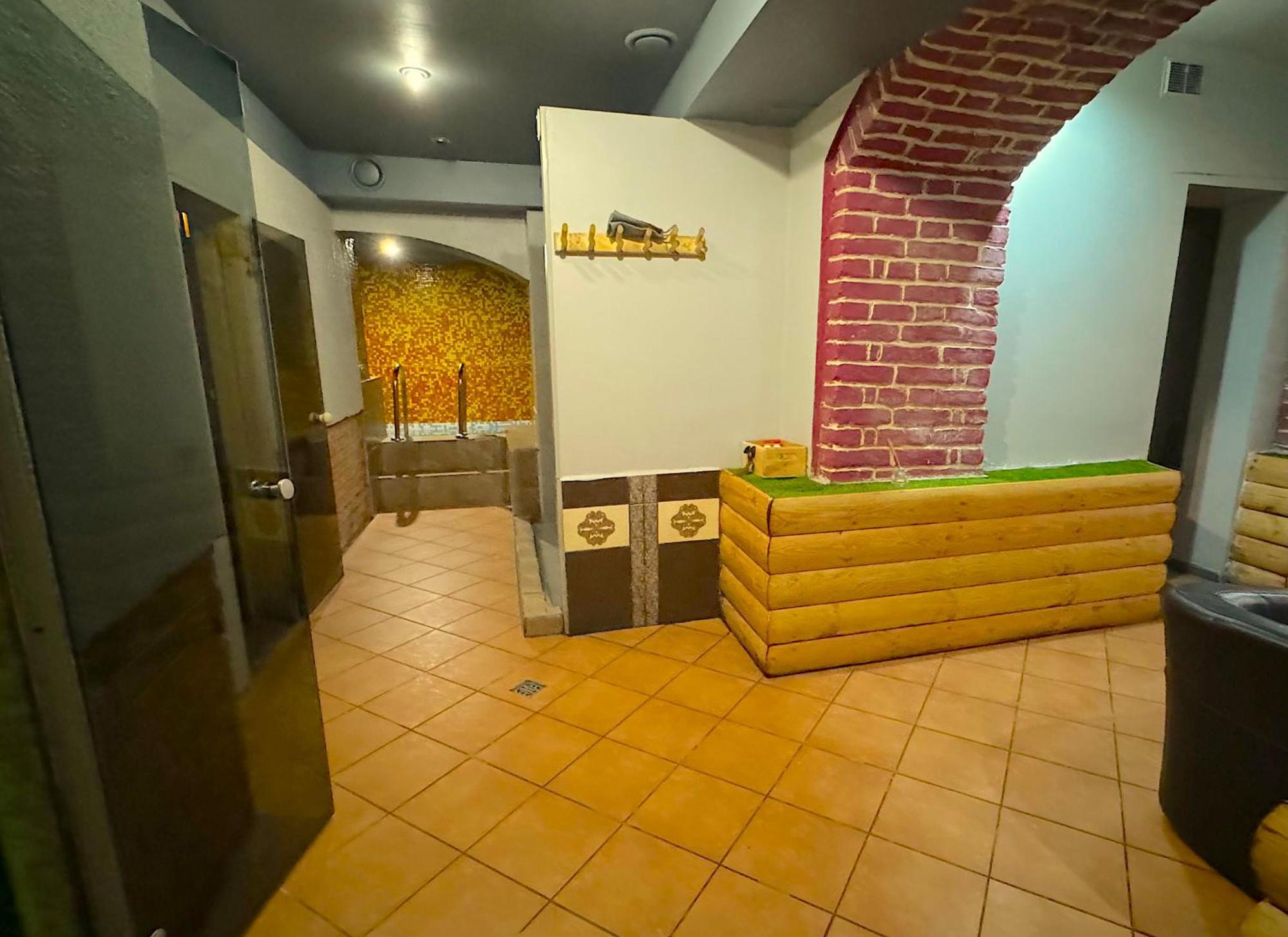 Apartment Party With Sauna & Karaoke