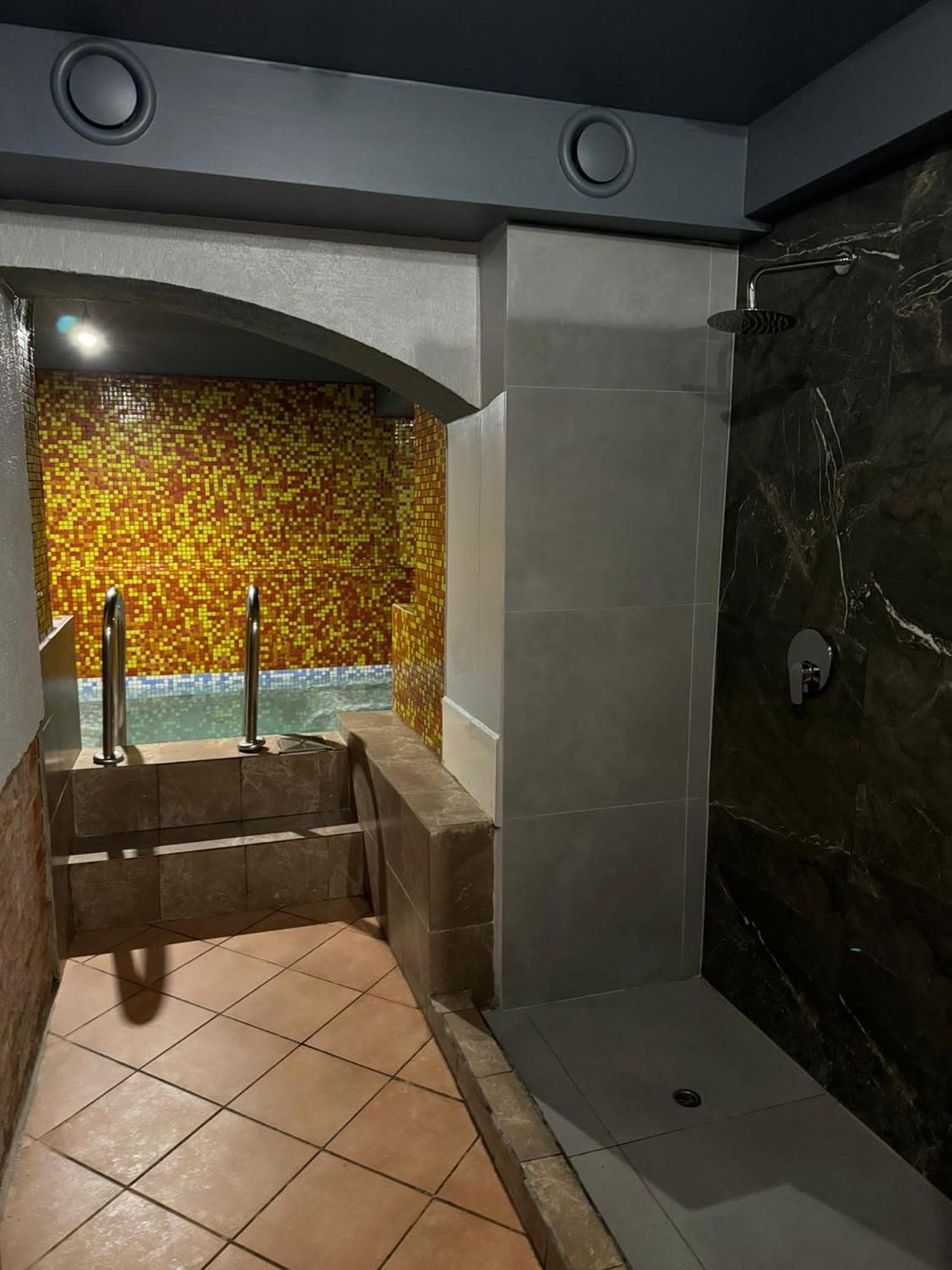Appartement Party With Sauna & Karaoke Riga